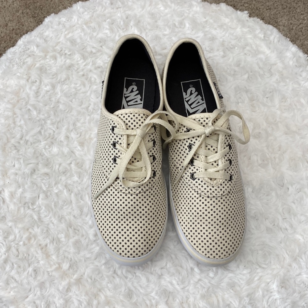 Vans black polka-dot sneakers